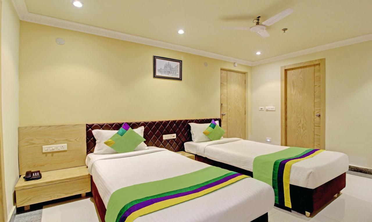 Treebo Asl Prime, Near Ballygunge Railway Station Kolkata Bagian luar foto
