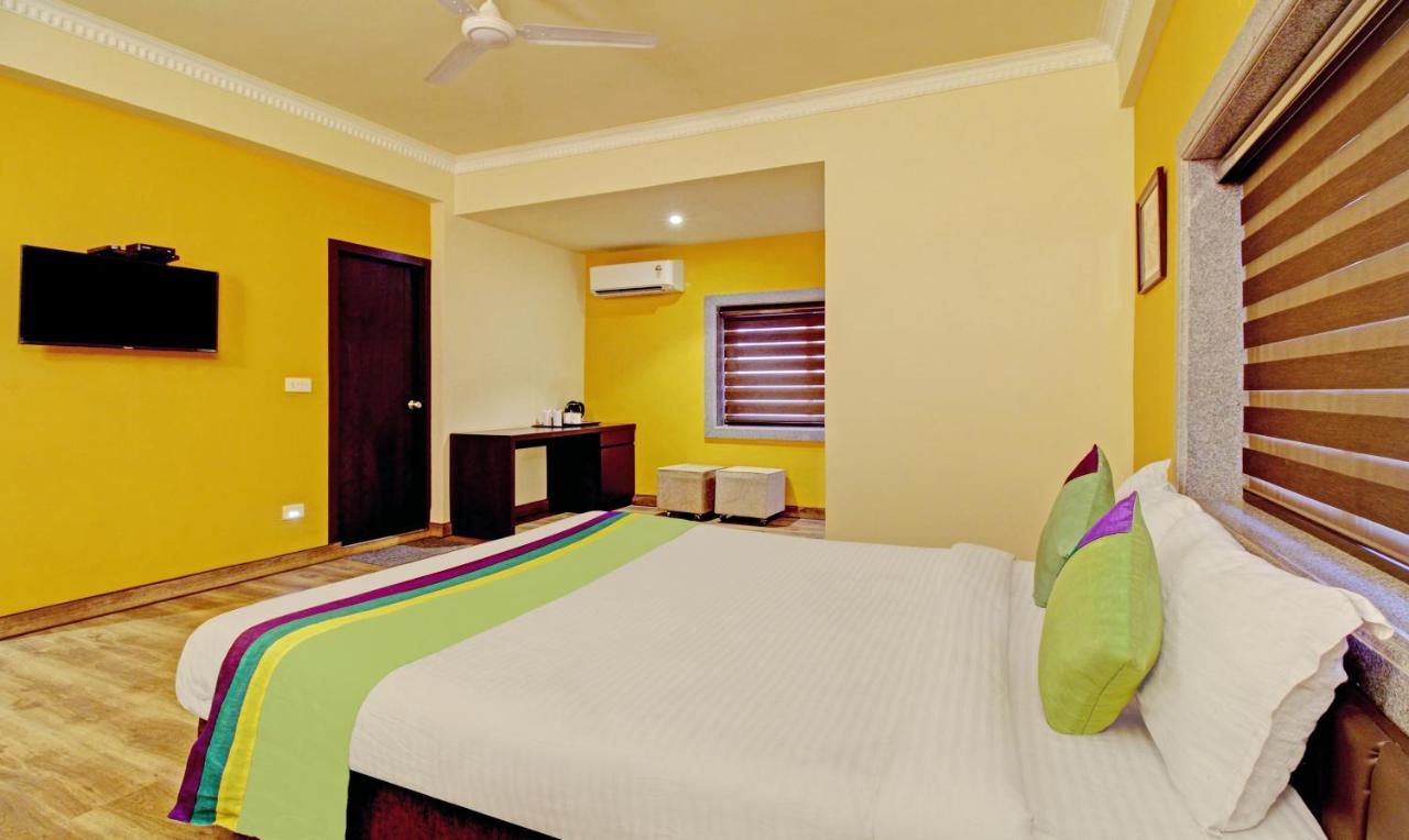 Treebo Asl Prime, Near Ballygunge Railway Station Kolkata Bagian luar foto