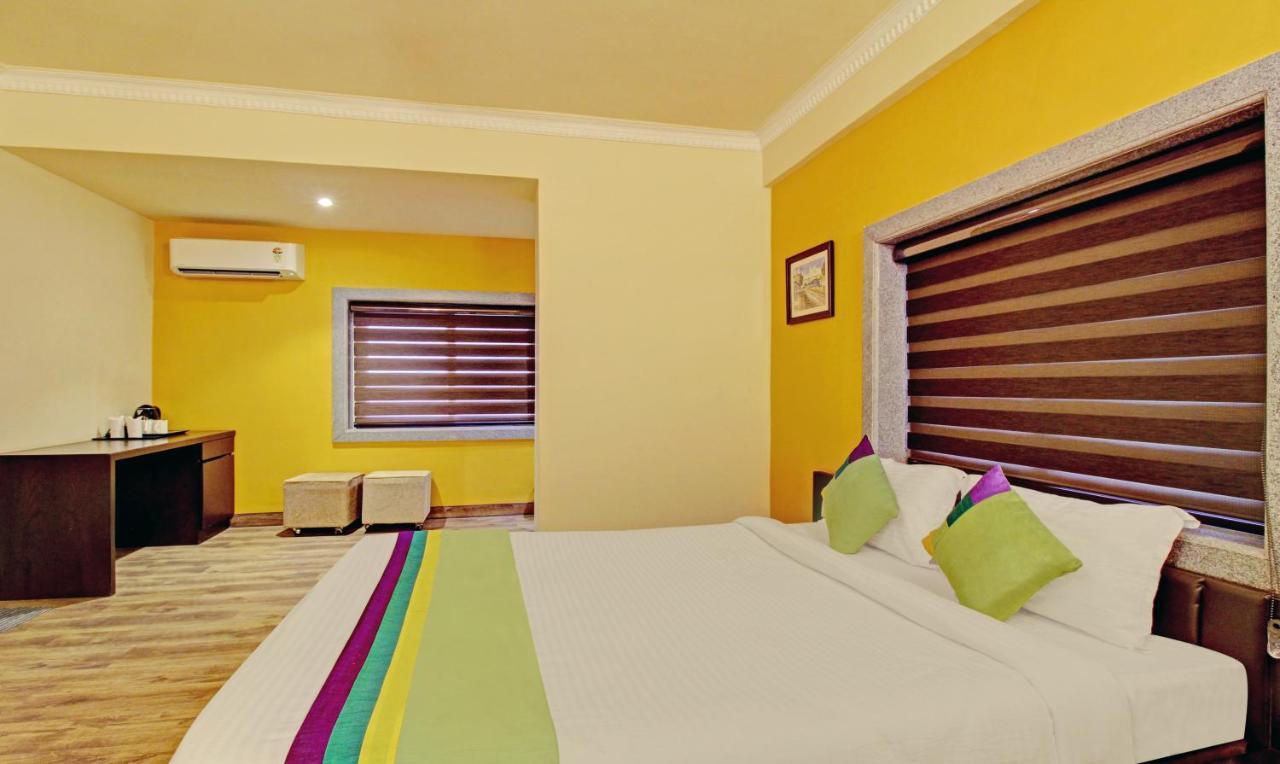 Treebo Asl Prime, Near Ballygunge Railway Station Kolkata Bagian luar foto