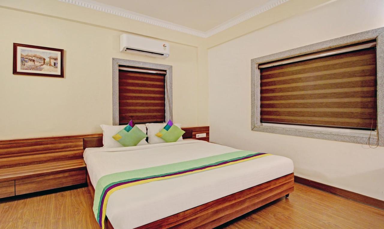 Treebo Asl Prime, Near Ballygunge Railway Station Kolkata Bagian luar foto
